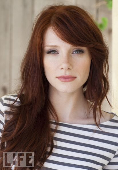 auburn-hair-sideswept-bangs